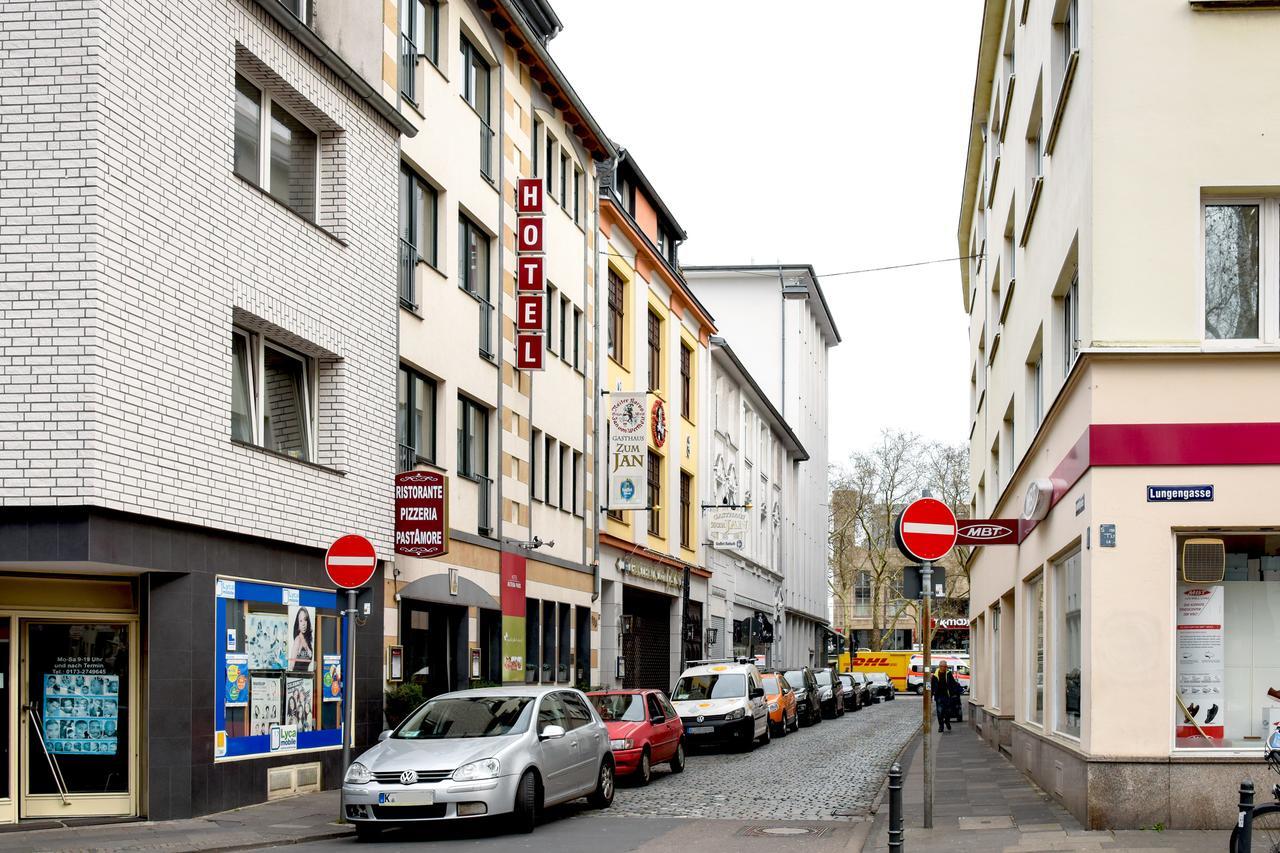 Hotel Altera Pars Kolonia Zewnętrze zdjęcie