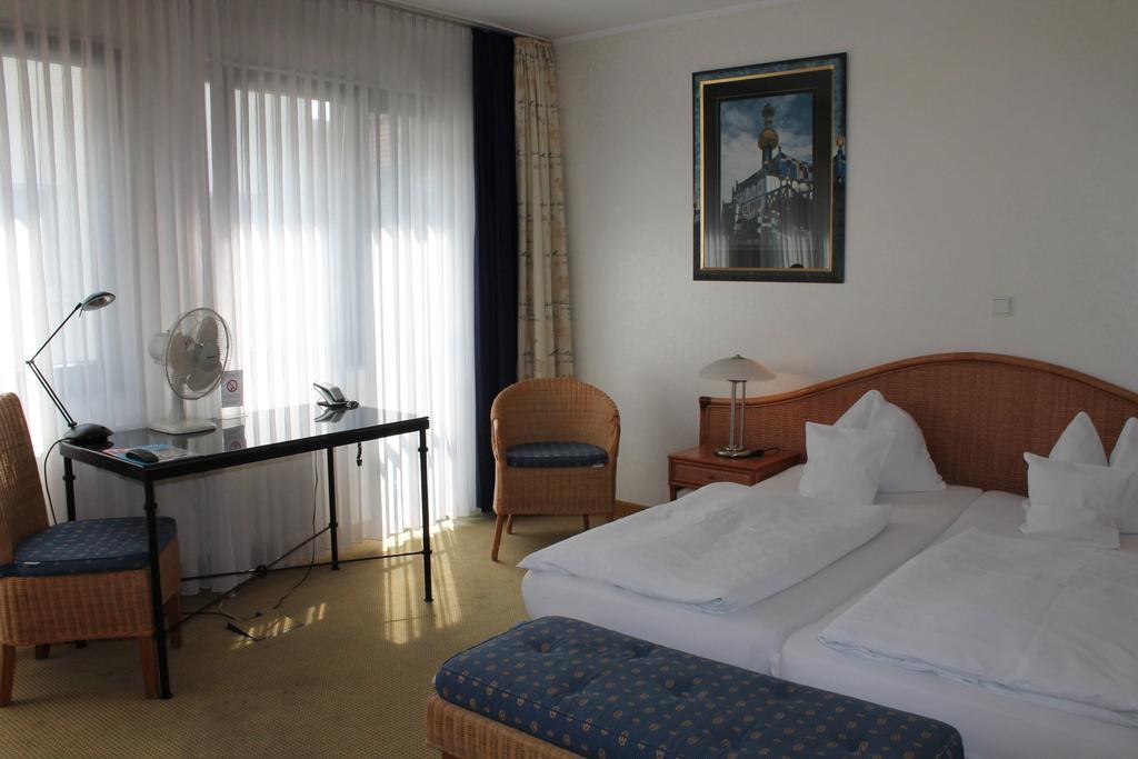 Hotel Altera Pars Kolonia Zewnętrze zdjęcie